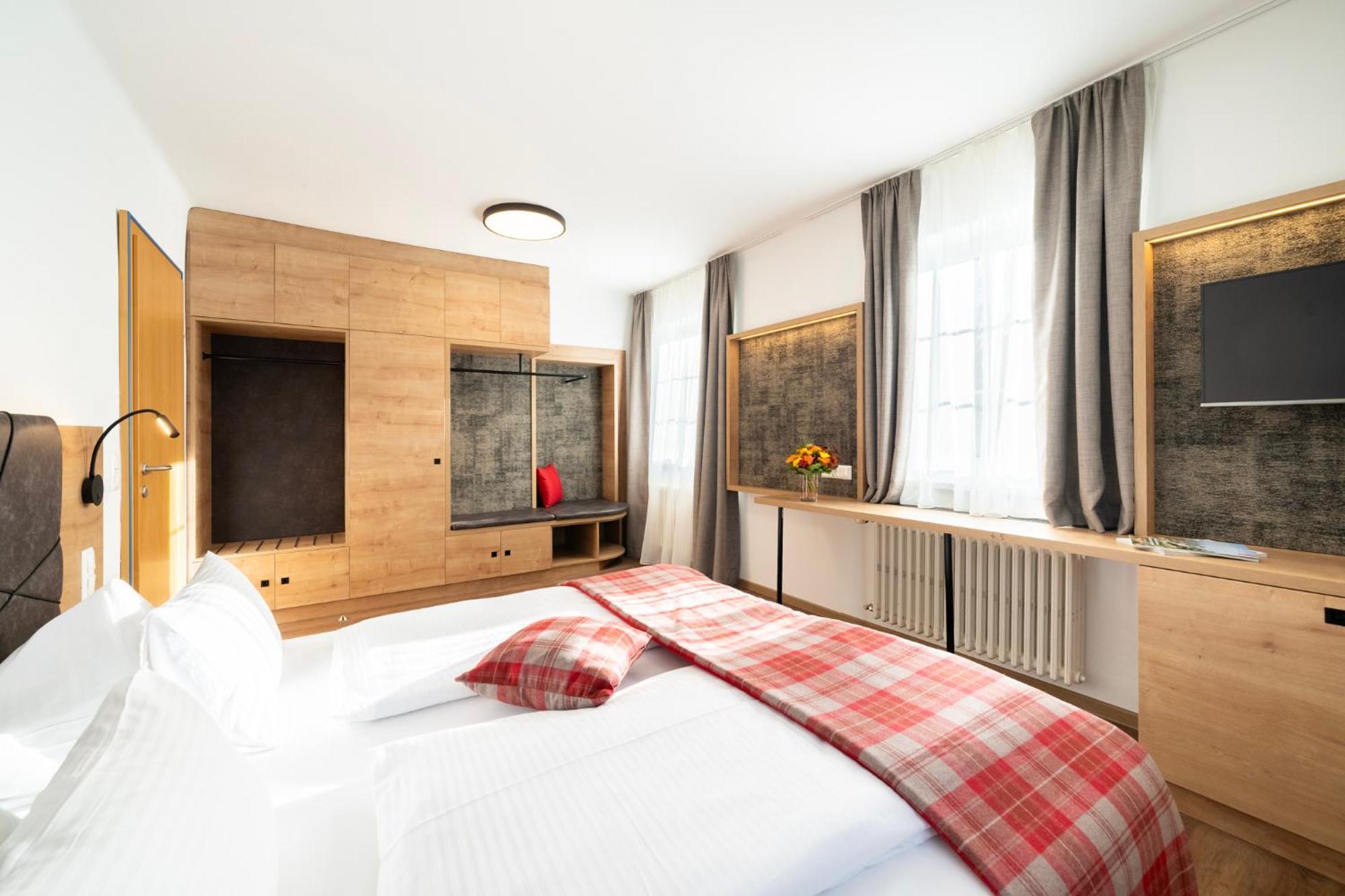 Hotel Alte Post Feld am See Dış mekan fotoğraf
