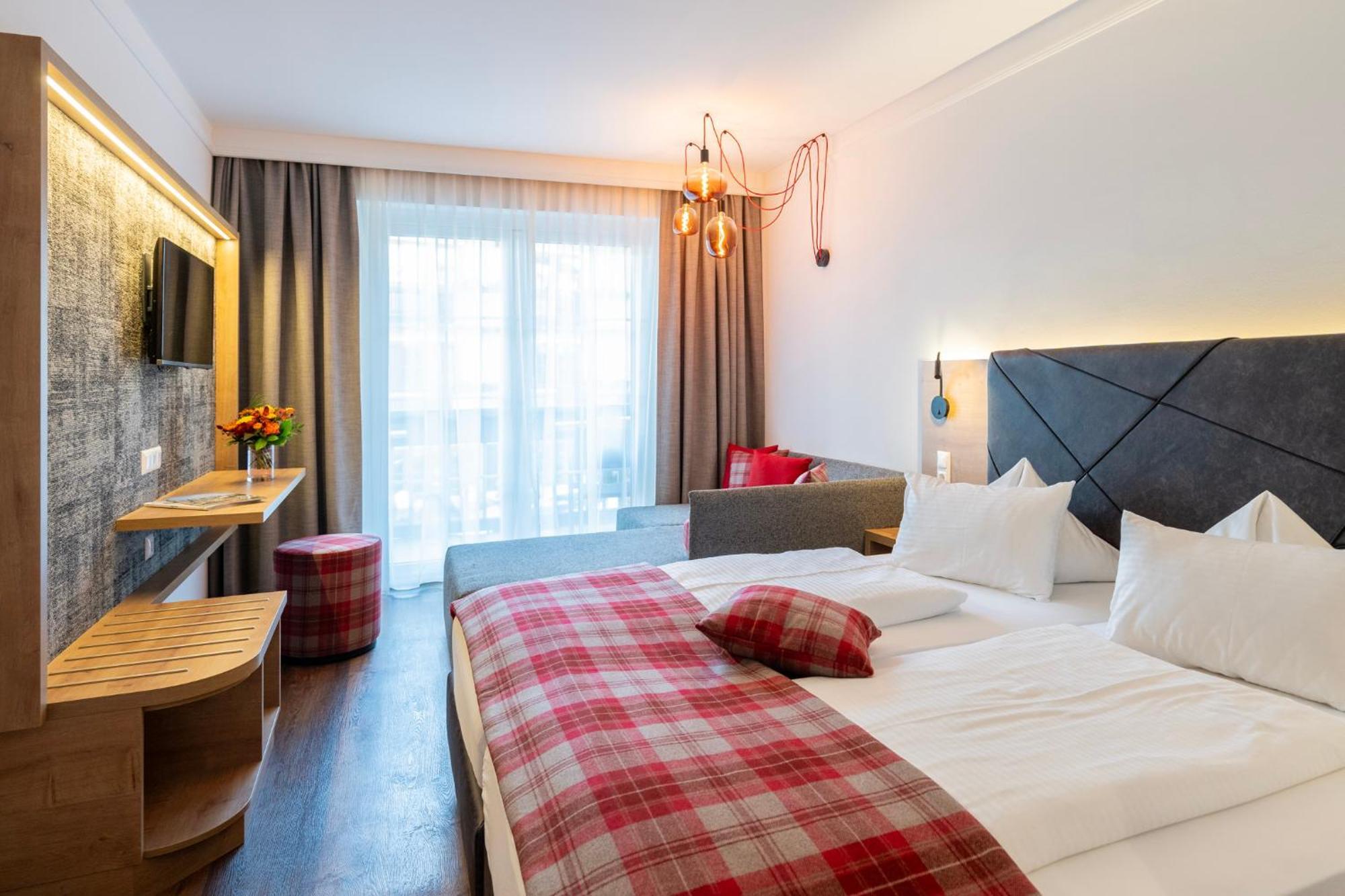 Hotel Alte Post Feld am See Dış mekan fotoğraf